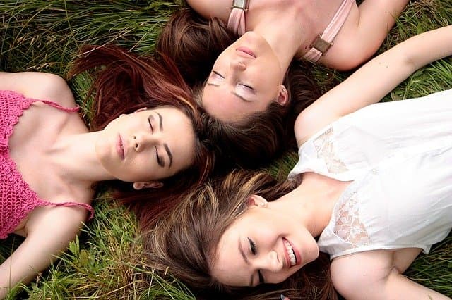 mujeres con voz