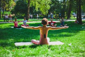 yoga low cost
